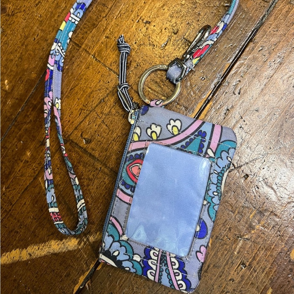 Vera Bradley Zip ID & Lanyard set in Kona Paisley Lighten Up - Picture 2 of 6